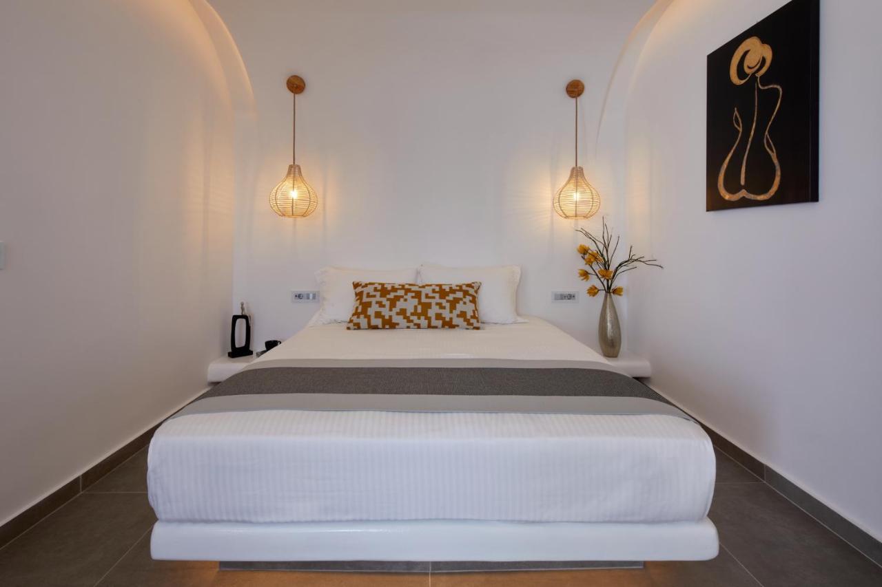Allure Breeze Suites Oia  Bagian luar foto
