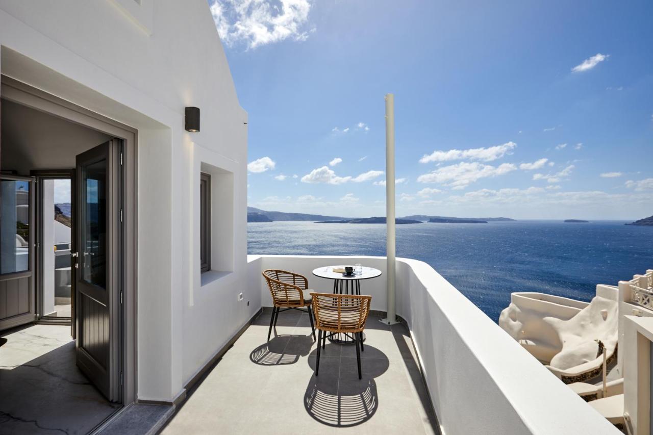 Allure Breeze Suites Oia  Bagian luar foto